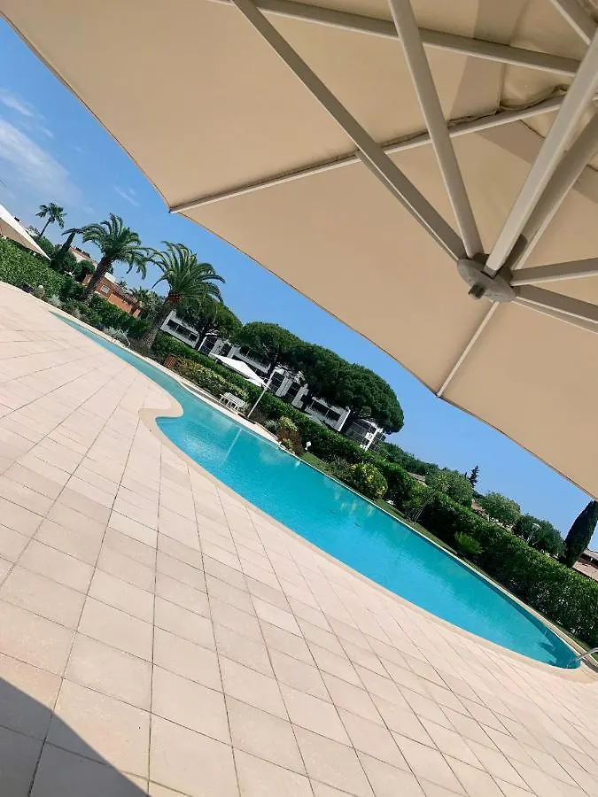 Studio moderne - Port de Mandelieu - Proche Mer France