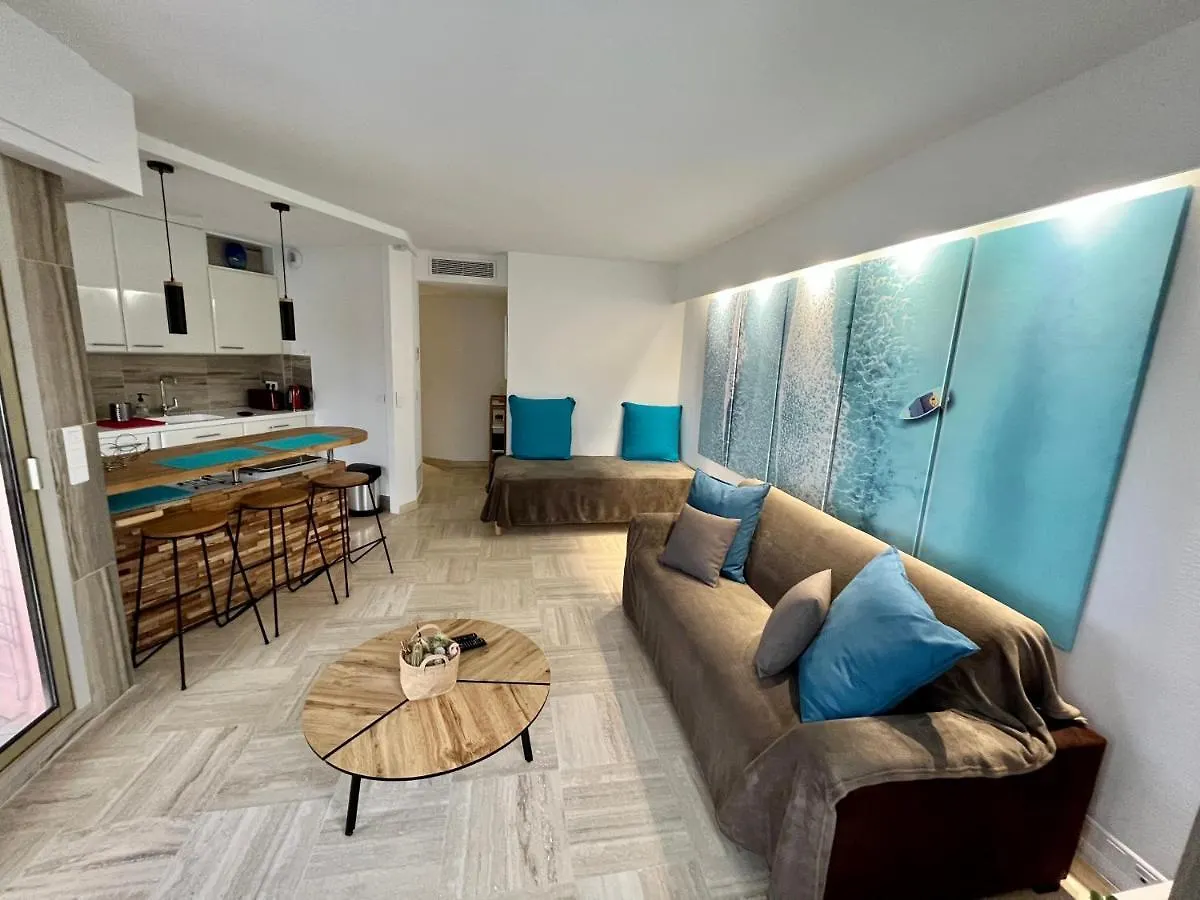 Studio moderne - Port de Mandelieu - Proche Mer Hébergement de vacances